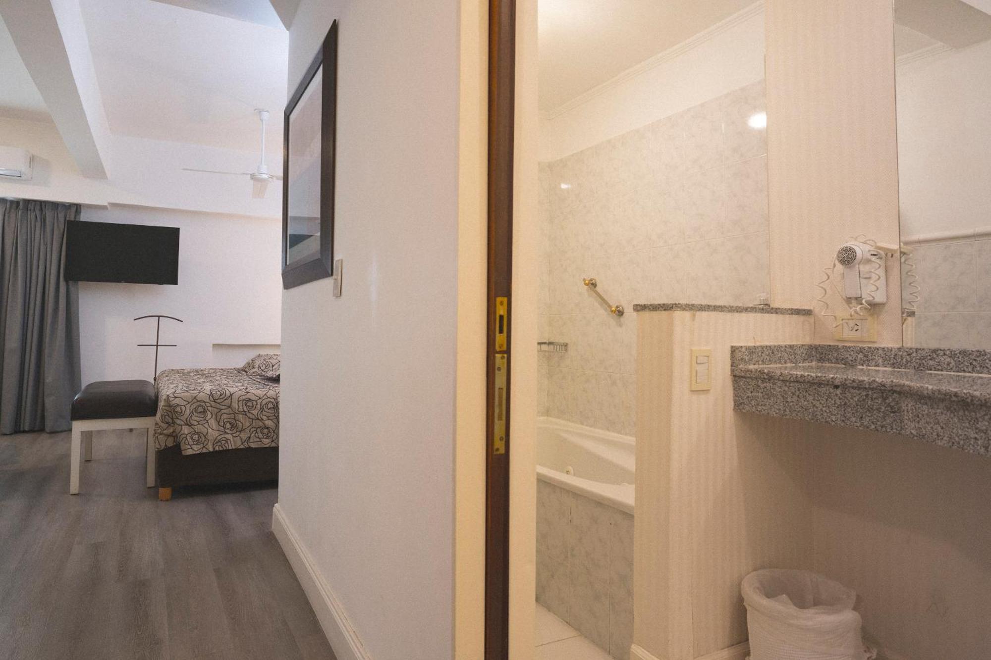 Hotel Tolosa Puerto Madryn Kamer foto
